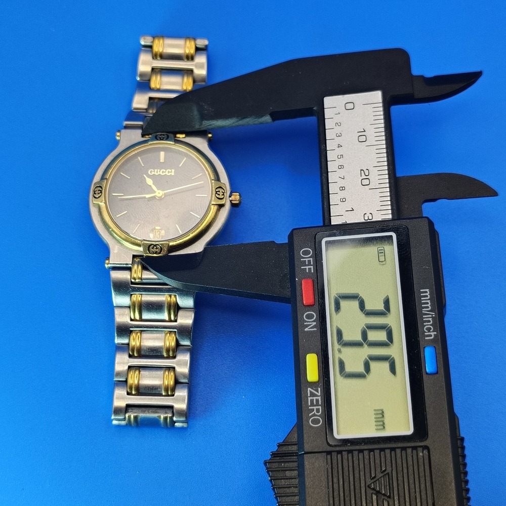 Vintage 1987 Gucci 9000M Swiss Made Women's Quartz Luxury Watch Size 6.25+ Link‎ - Picture 7 of 9